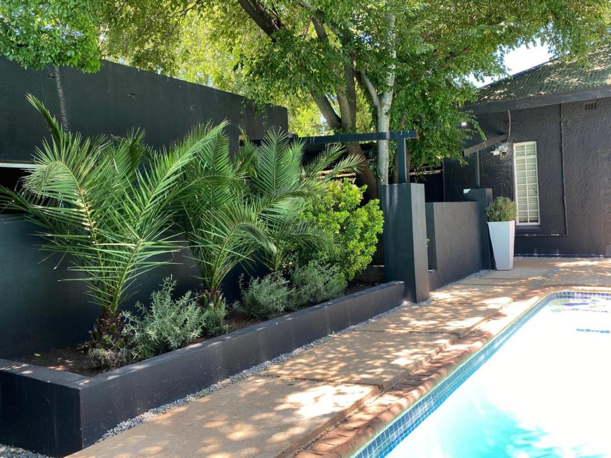 Royal Tree Guest House Potchefstroom Zewnętrze zdjęcie